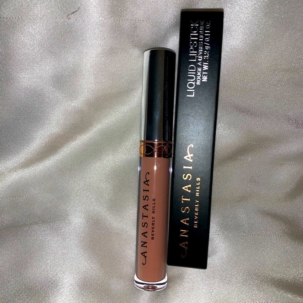 Anastasia beverly hills matte liquid lipstick-Naked NIB